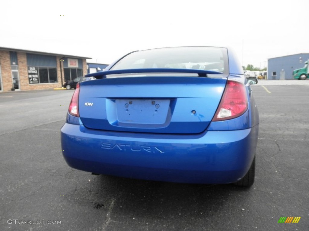 2004 ION 3 Sedan - Electric Blue / Grey photo #17