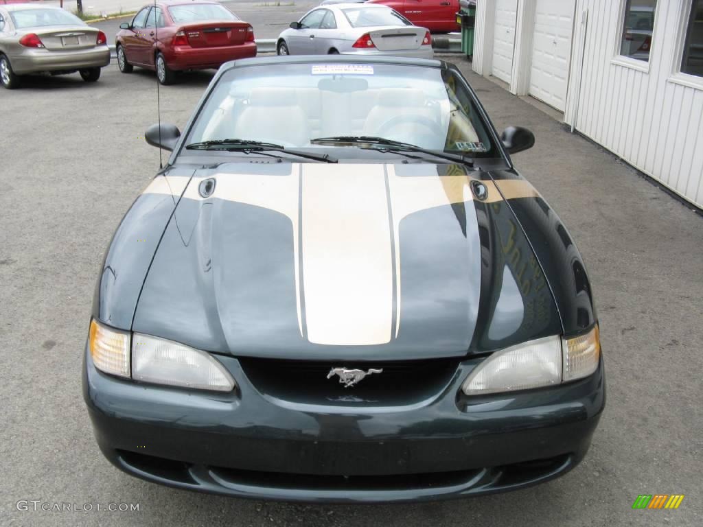 1998 Mustang GT Convertible - Dark Green Satin Metallic / Saddle photo #12