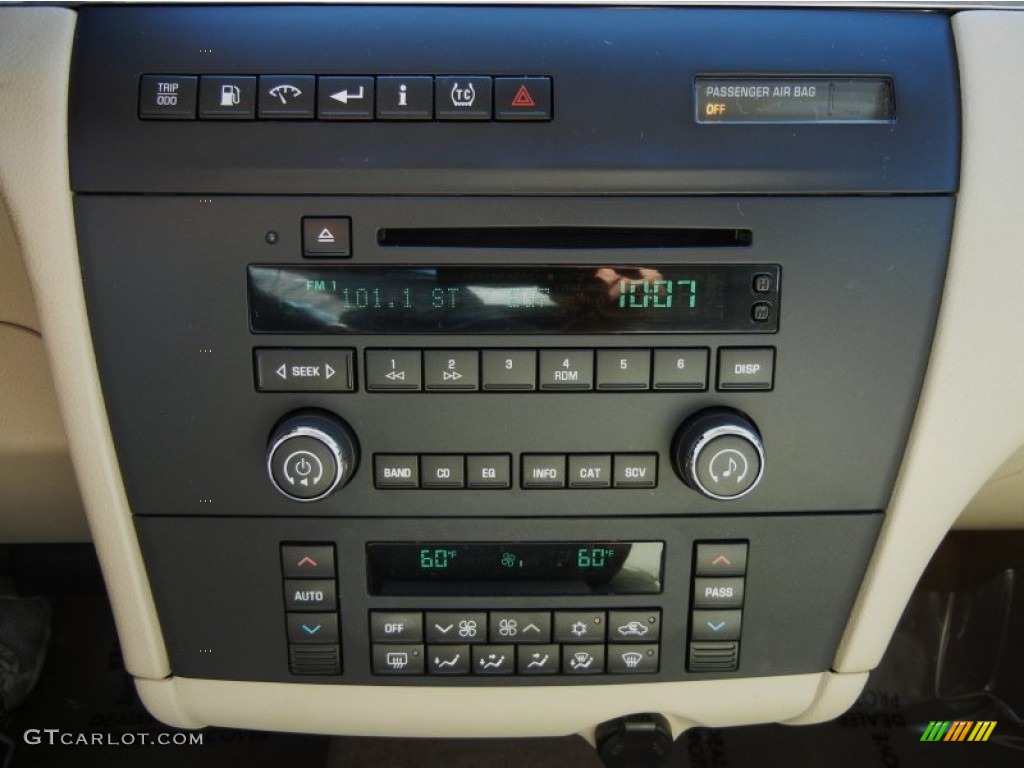 2008 Buick LaCrosse CX Controls Photo #63931673