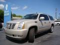 Gold Mist - Escalade ESV AWD Photo No. 32