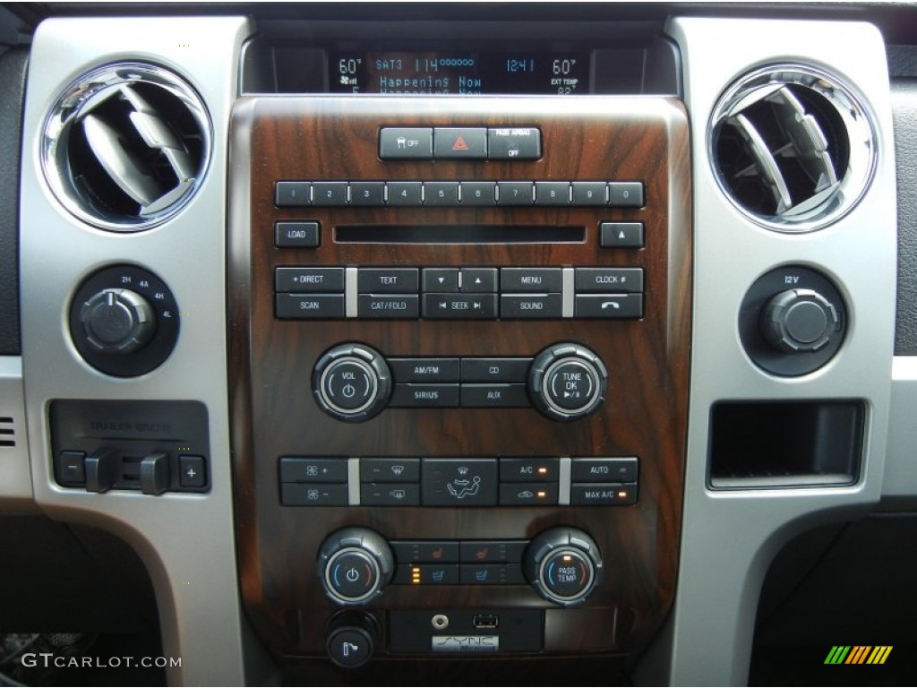 2012 Ford F150 Lariat SuperCrew 4x4 Controls Photo #63932031