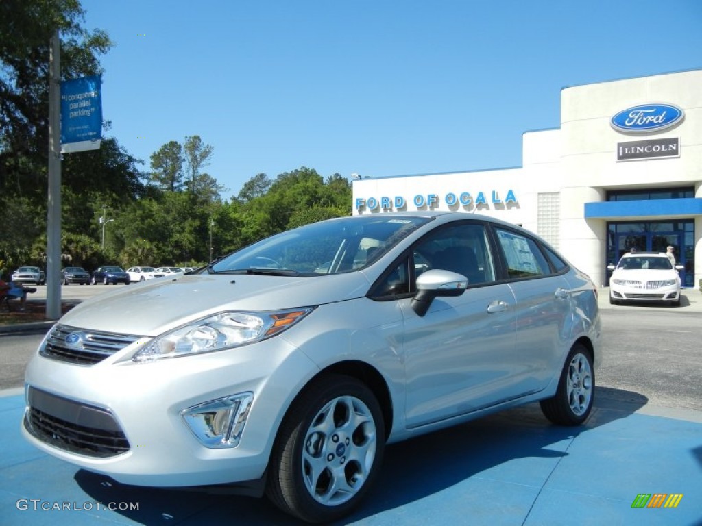 2012 Fiesta SEL Sedan - Ingot Silver Metallic / Charcoal Black photo #1