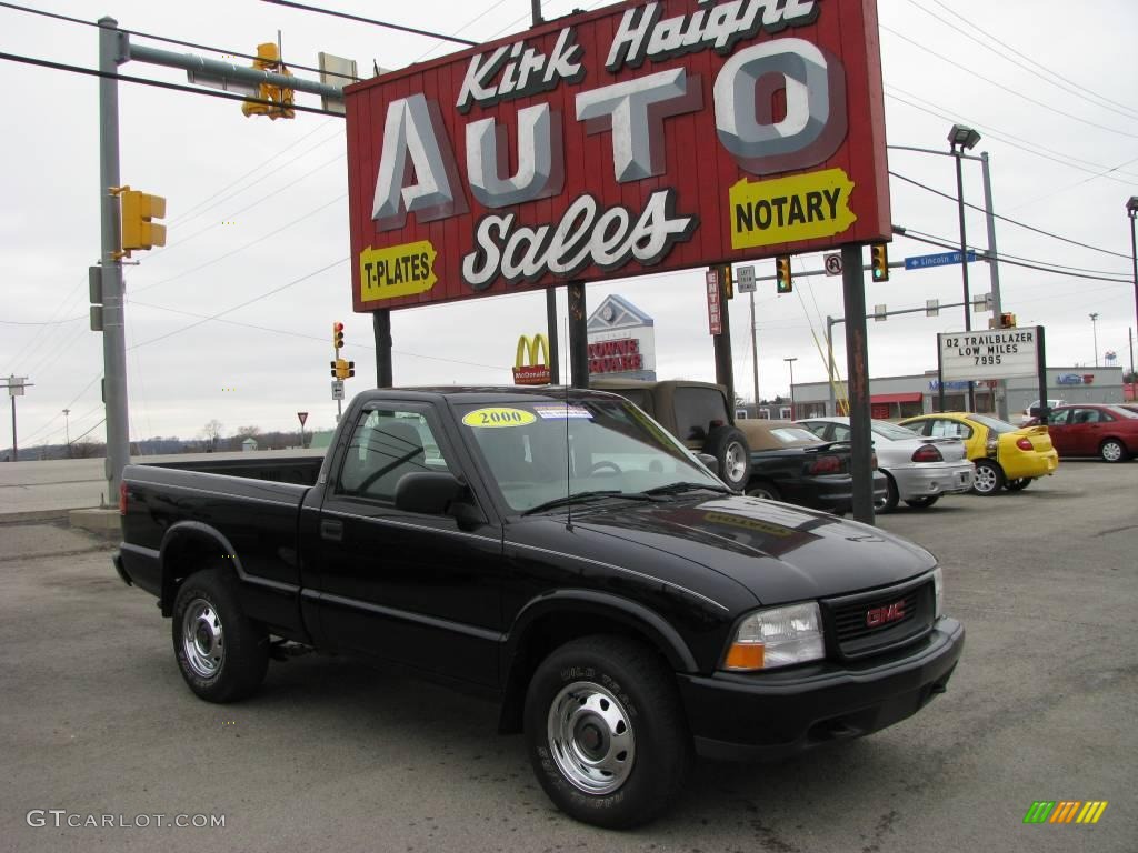 2000 Sonoma SLS Regular Cab 4x4 - Onyx Black / Pewter photo #1