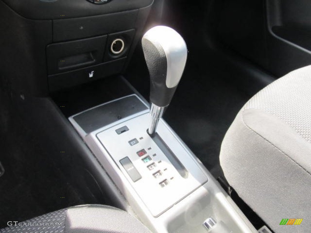 2010 Aveo LT Sedan - Victory Red / Charcoal photo #13