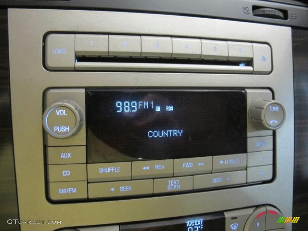 2007 Lincoln Navigator Luxury Audio System Photo #63935395