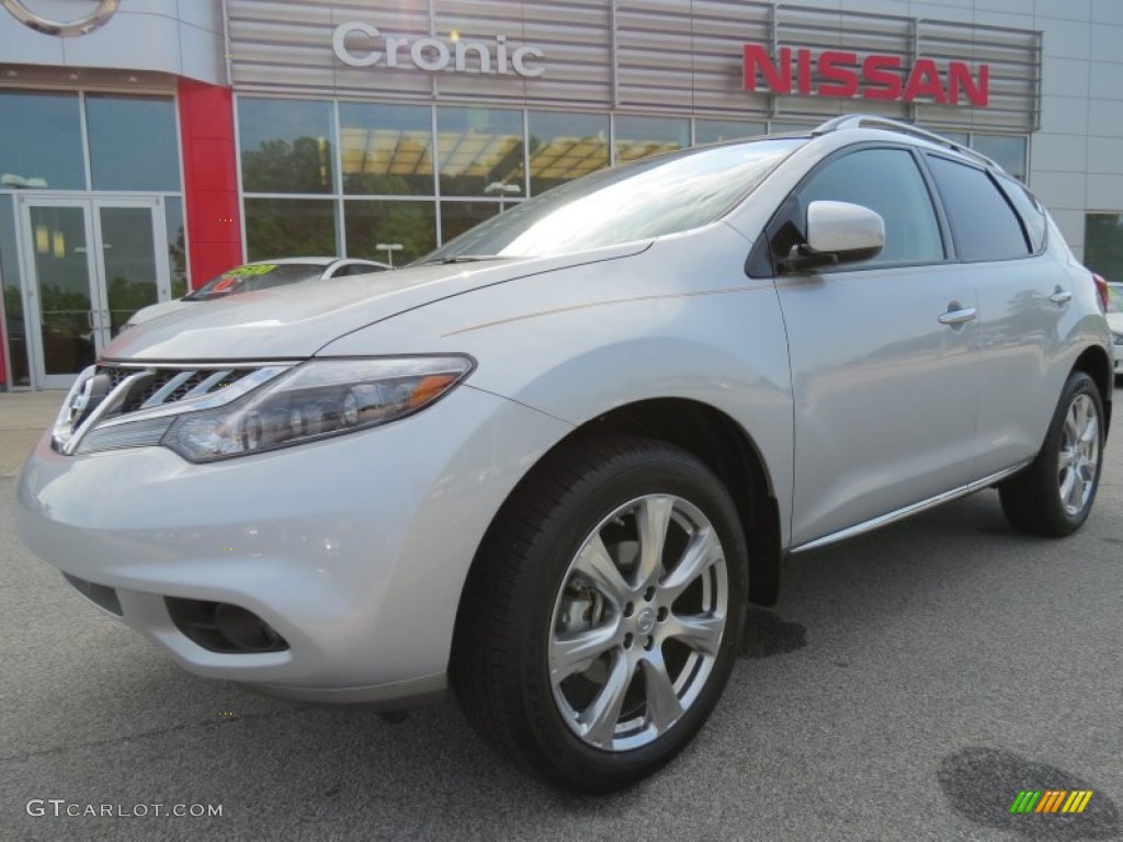 Brilliant Silver Nissan Murano