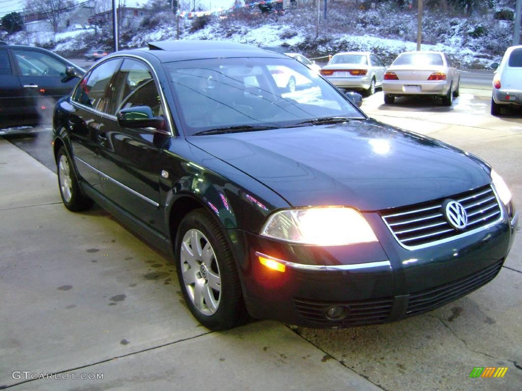 2001 Passat GLX Sedan - Pine Green Metallic / Black photo #5