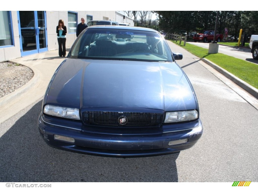 1996 Regal Sedan - Dark Adriatic Blue Metallic / Blue photo #2