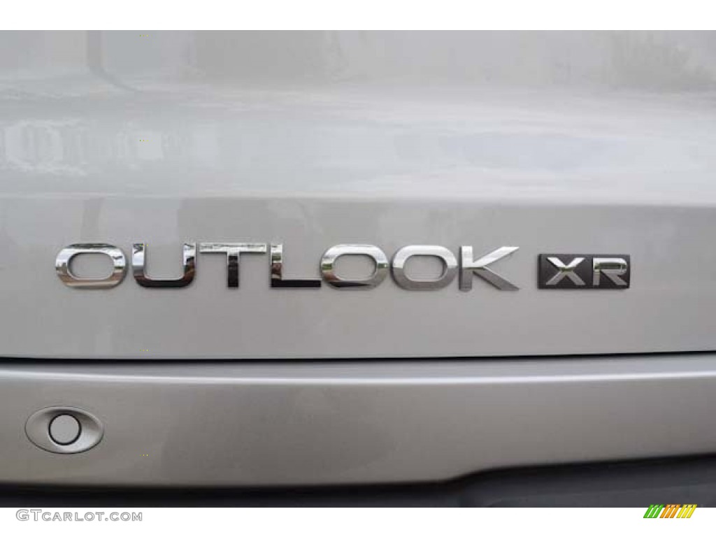 2008 Outlook XR - Silver Pearl / Gray photo #17