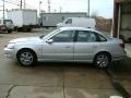 Silver Platinum - L300 3 Sedan Photo No. 4
