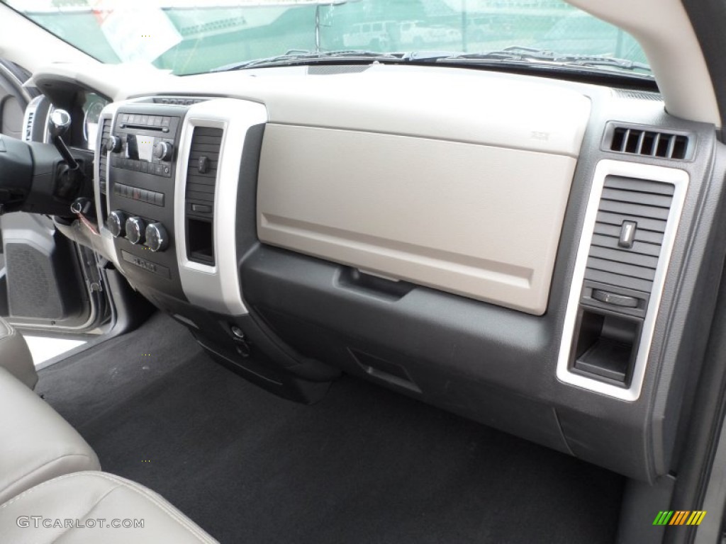 2010 Ram 1500 SLT Quad Cab - Mineral Gray Metallic / Dark Slate/Medium Graystone photo #21