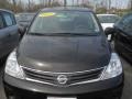 Super Black - Versa 1.8 S Hatchback Photo No. 11