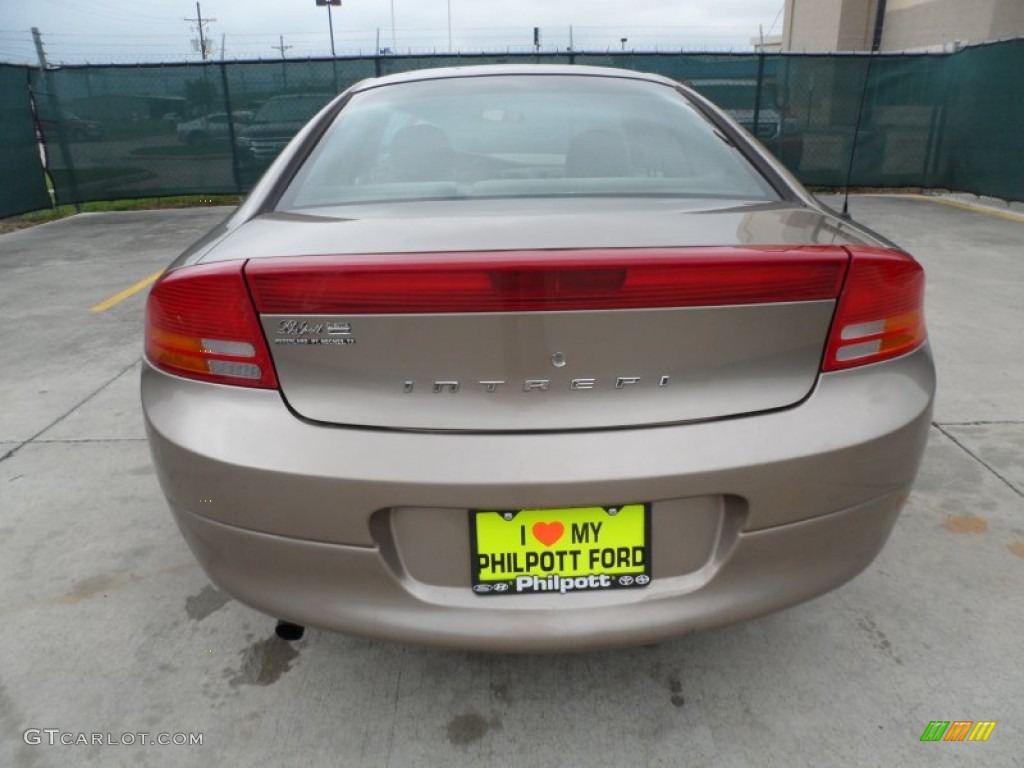 2001 Intrepid SE - Cinnamon Glaze Metallic / Taupe photo #4