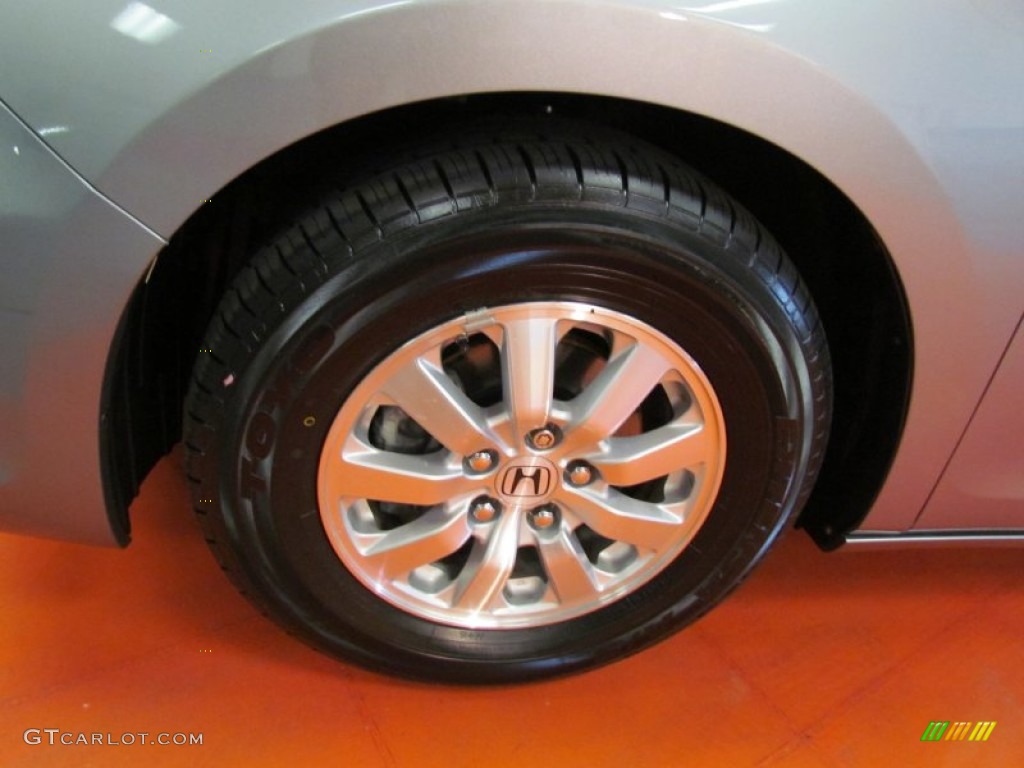 2010 Odyssey EX - Alabaster Silver Metallic / Gray photo #3