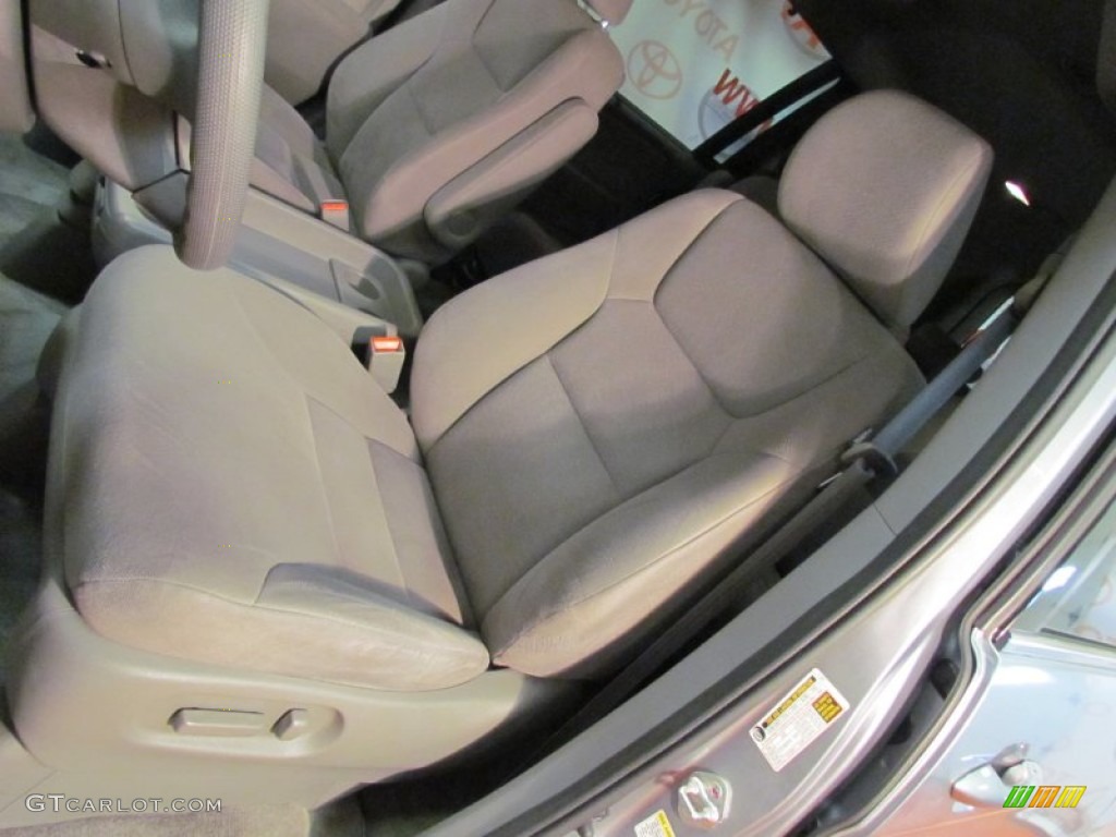 2010 Odyssey EX - Alabaster Silver Metallic / Gray photo #15