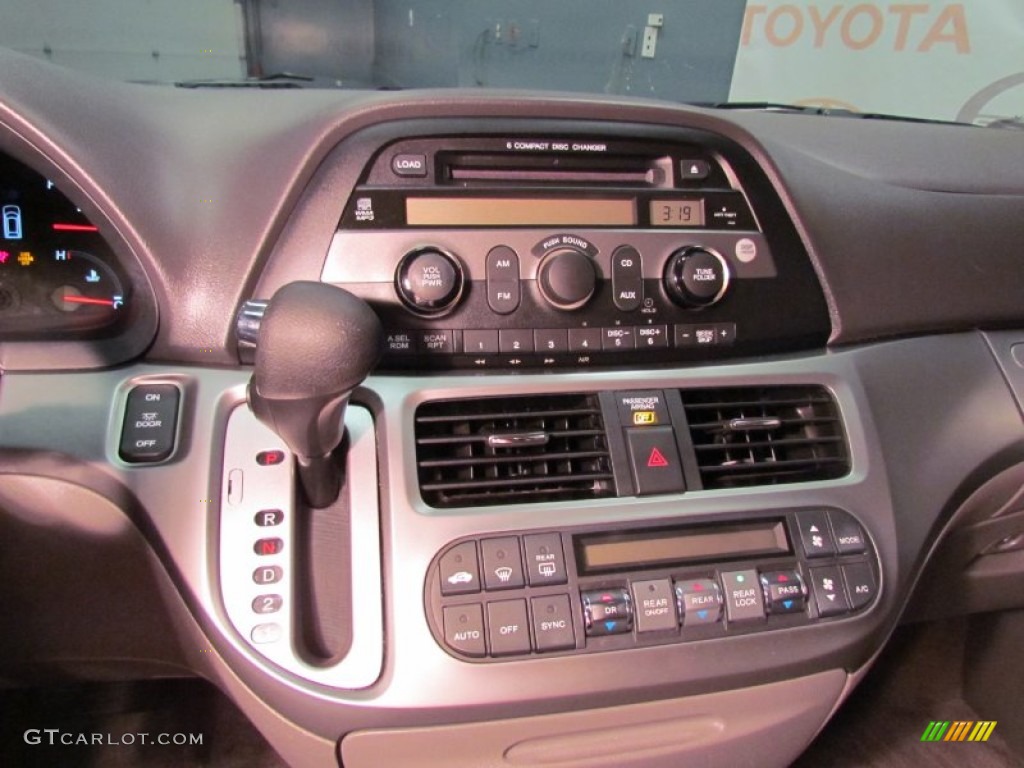 2010 Odyssey EX - Alabaster Silver Metallic / Gray photo #17