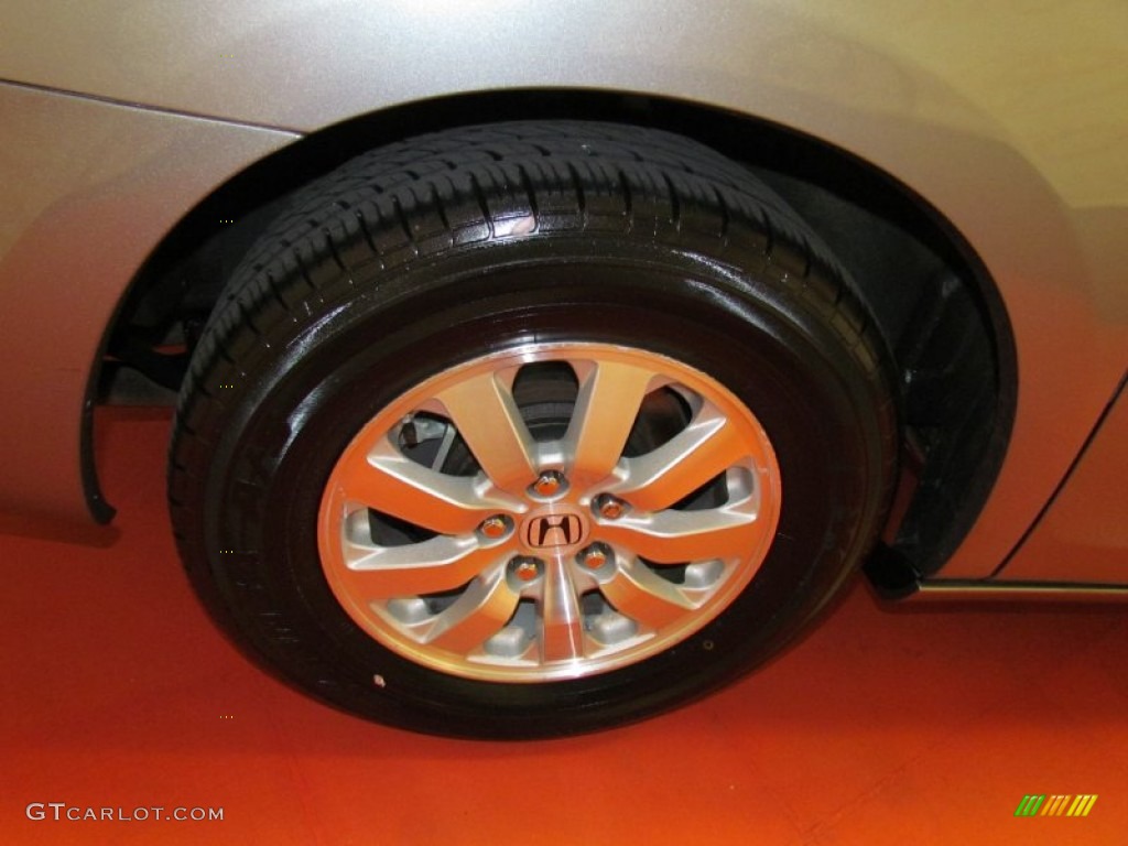 2010 Odyssey EX - Alabaster Silver Metallic / Gray photo #19