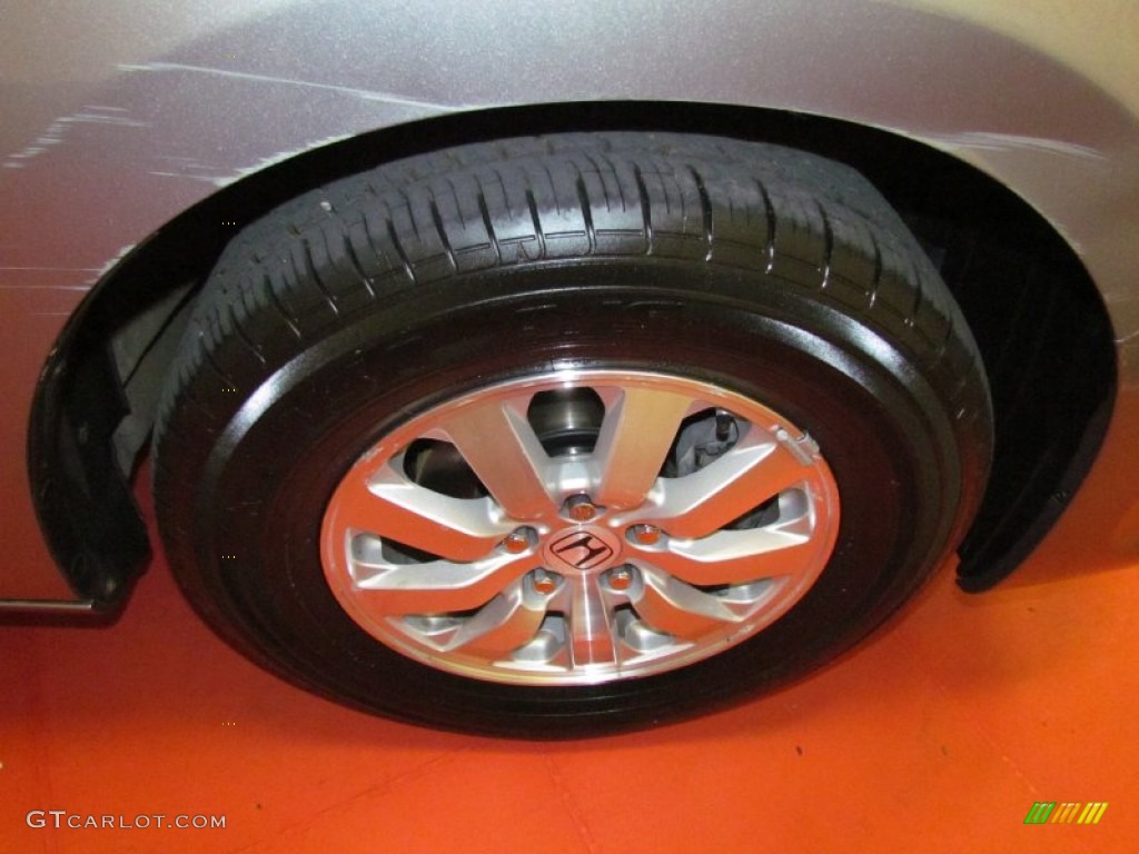 2010 Odyssey EX - Alabaster Silver Metallic / Gray photo #24