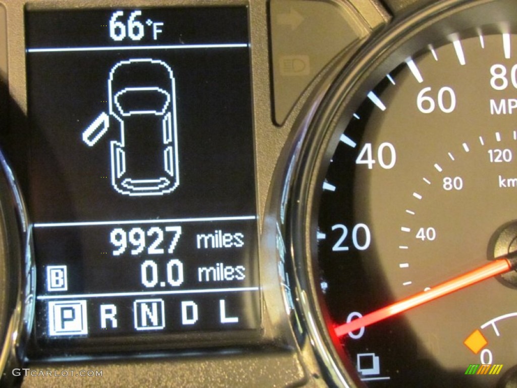 2011 Rogue S AWD - Wicked Black / Black photo #19