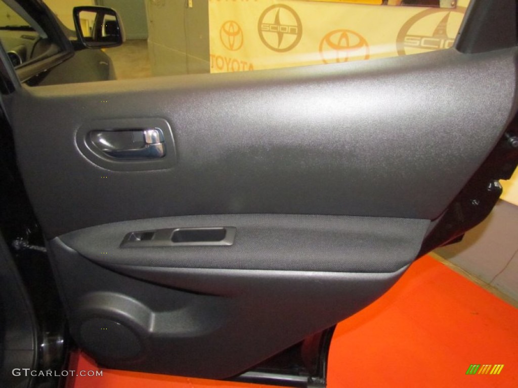 2011 Rogue S AWD - Wicked Black / Black photo #22