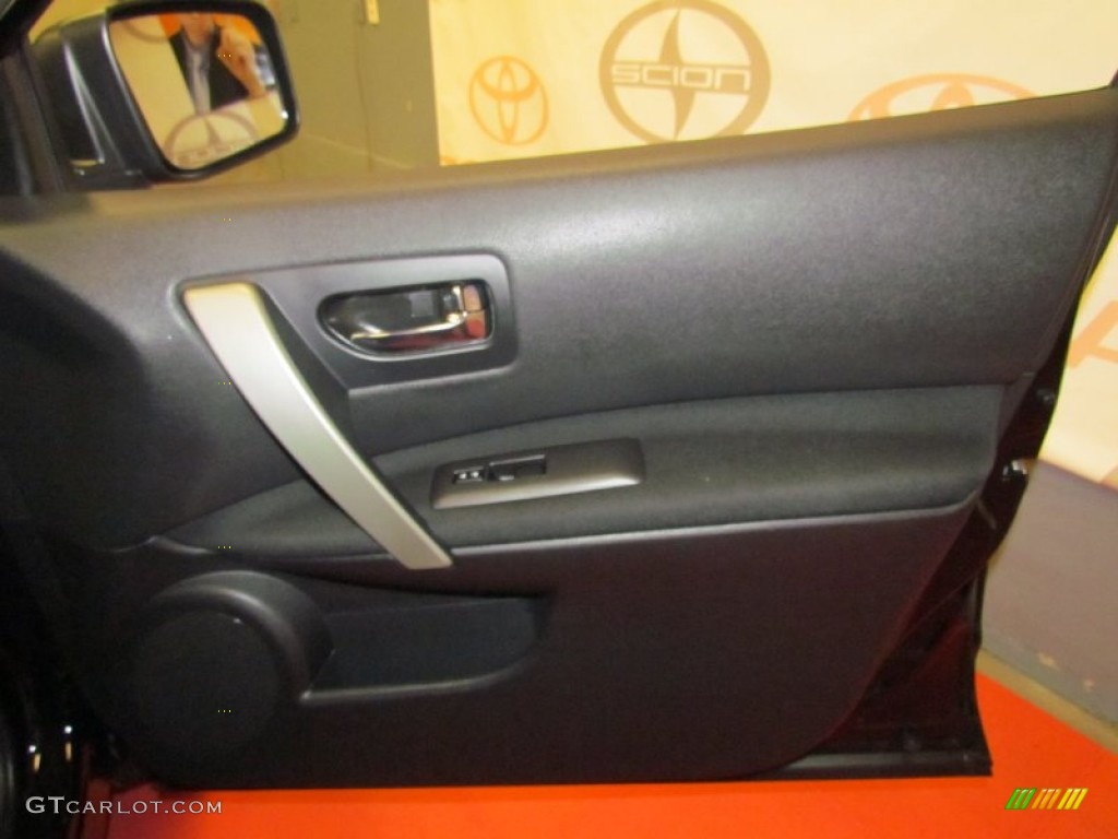 2011 Rogue S AWD - Wicked Black / Black photo #24