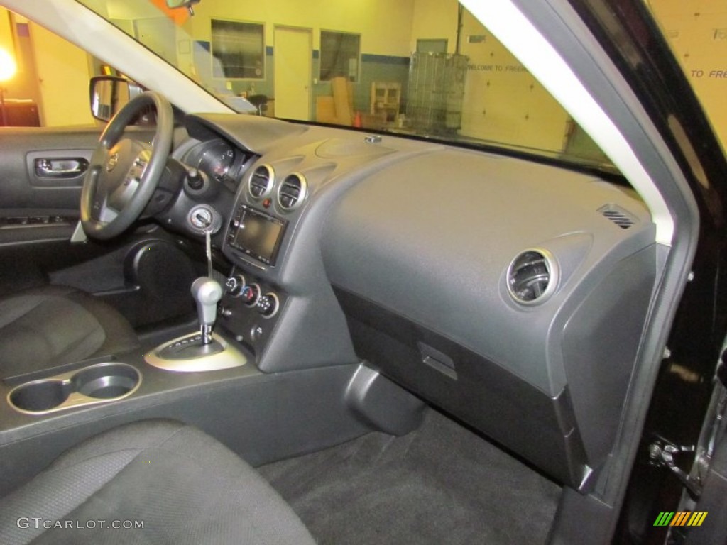 2011 Rogue S AWD - Wicked Black / Black photo #25