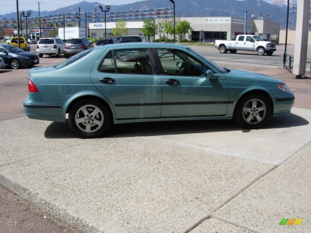 2004 9-5 Arc Sedan - Glacier Blue Metallic / Sand Beige photo #6