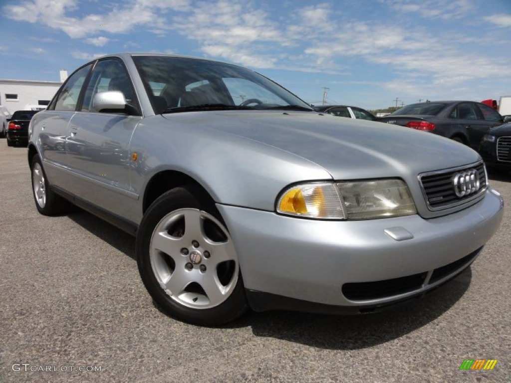 1998 A4 2.8 quattro Sedan - Aluminum Silver Metallic / Ecru photo #1