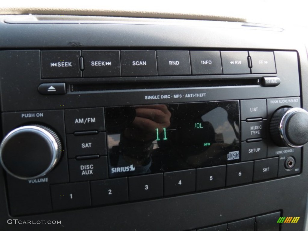 2012 Dodge Ram 1500 SLT Quad Cab Audio System Photo #63955135