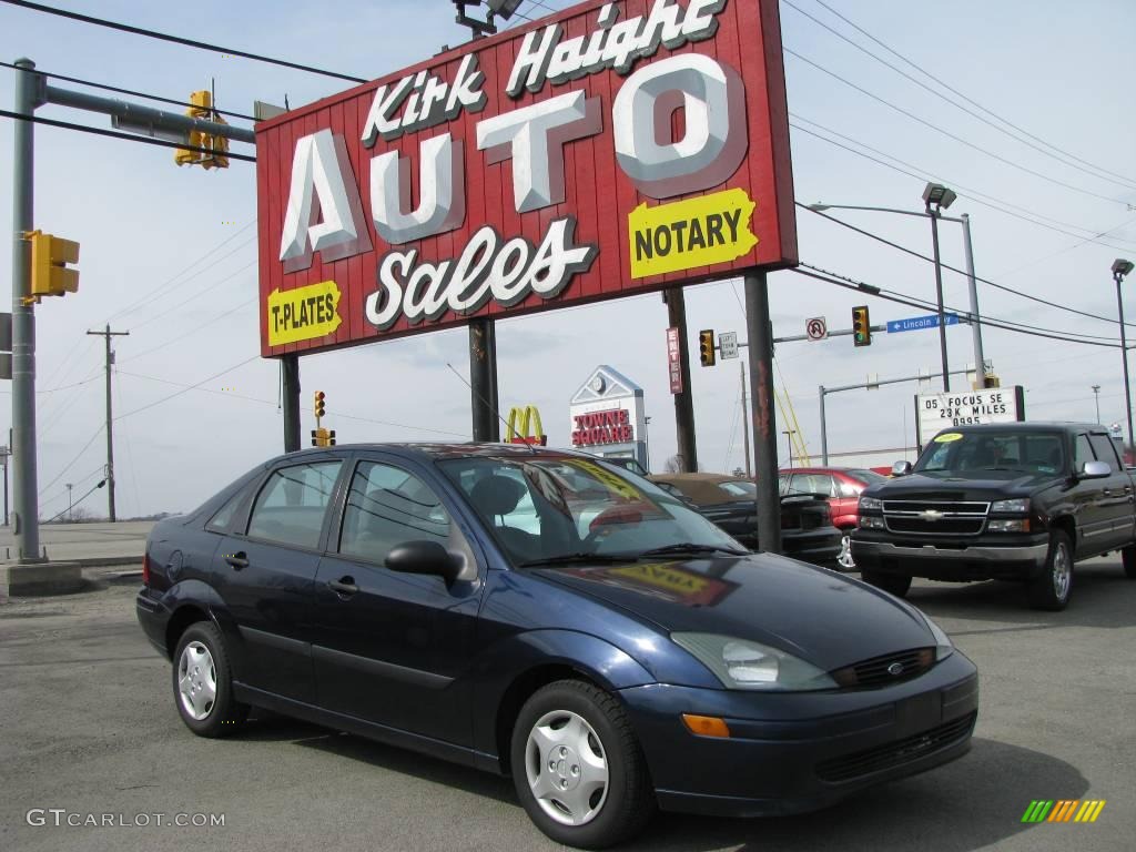 2003 Focus LX Sedan - Twilight Blue Metallic / Medium Graphite photo #1