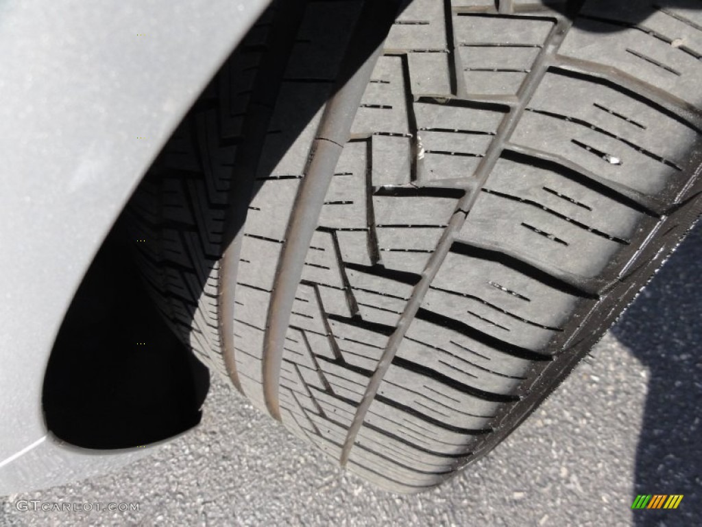 2009 A4 2.0T Premium quattro Sedan - Ice Silver Metallic / Black photo #35