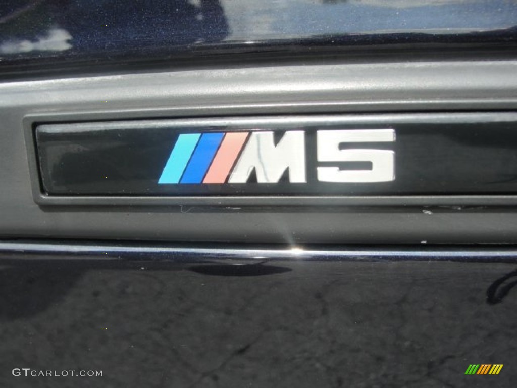 2002 BMW M5 Standard M5 Model Marks and Logos Photos