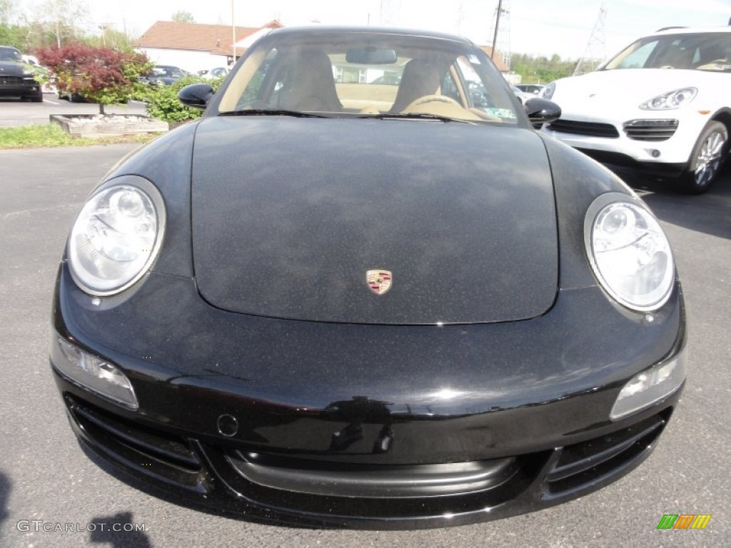 2005 911 Carrera Coupe - Black / Sand Beige photo #4