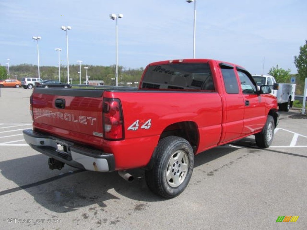 2006 Silverado 1500 LS Extended Cab 4x4 - Victory Red / Dark Charcoal photo #8