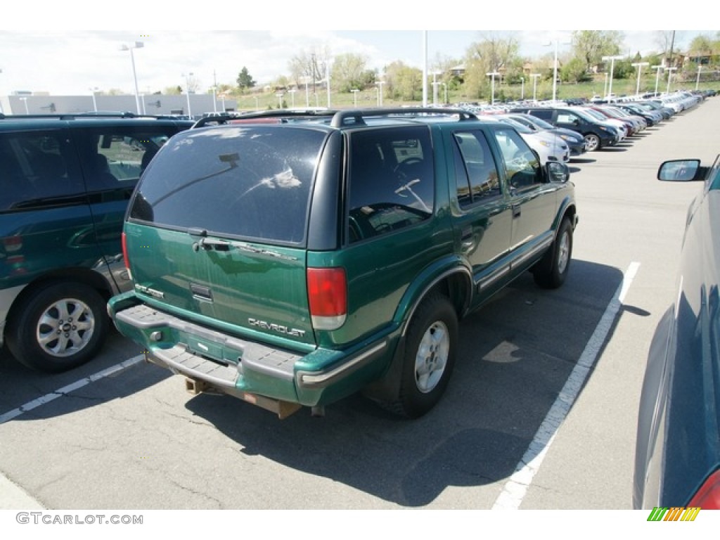 1999 Blazer LS 4x4 - Meadow Green Metallic / Beige photo #2