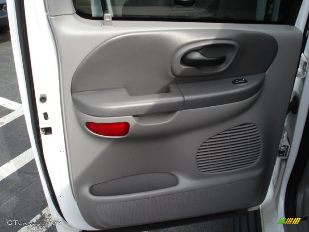 2002 F150 Lariat SuperCrew 4x4 - Oxford White / Medium Graphite photo #14