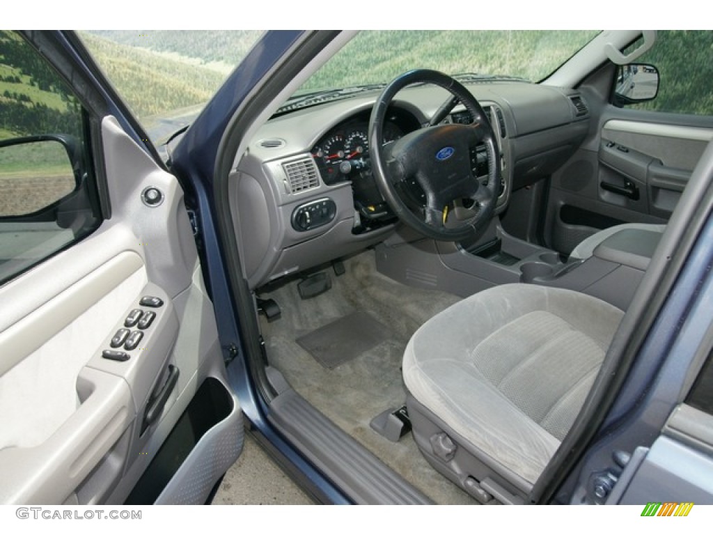 2004 Explorer XLT 4x4 - Medium Wedgewood Blue Metallic / Midnight Grey photo #4