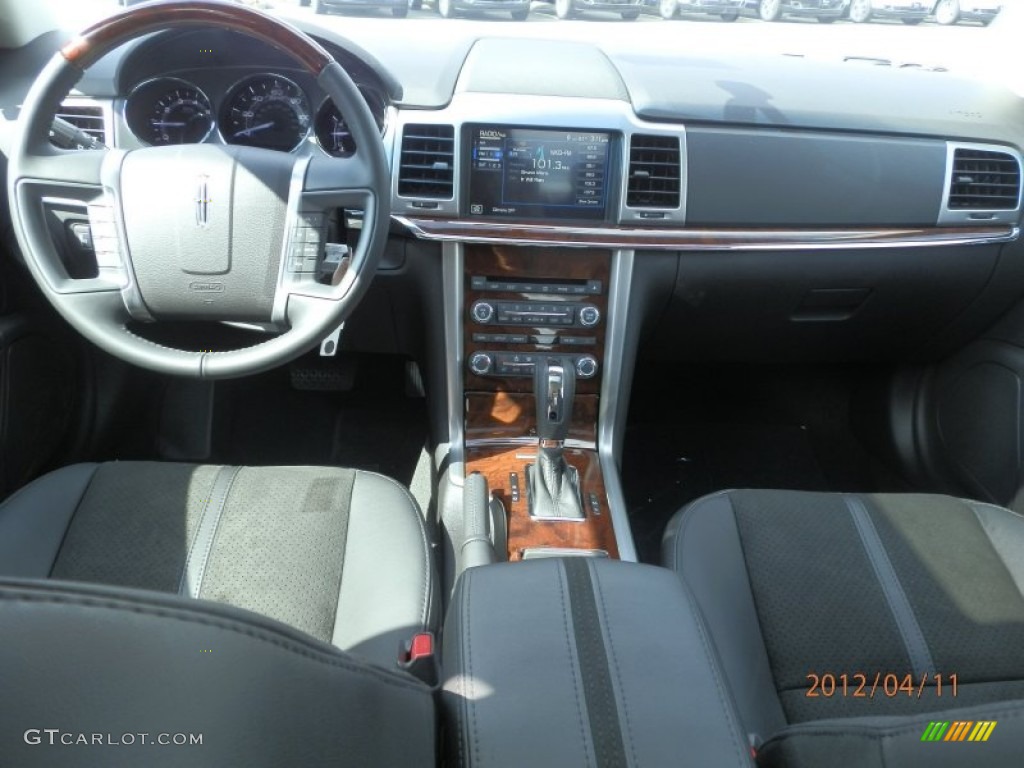 2012 MKZ AWD - Tuxedo Black Metallic / Dark Charcoal photo #10