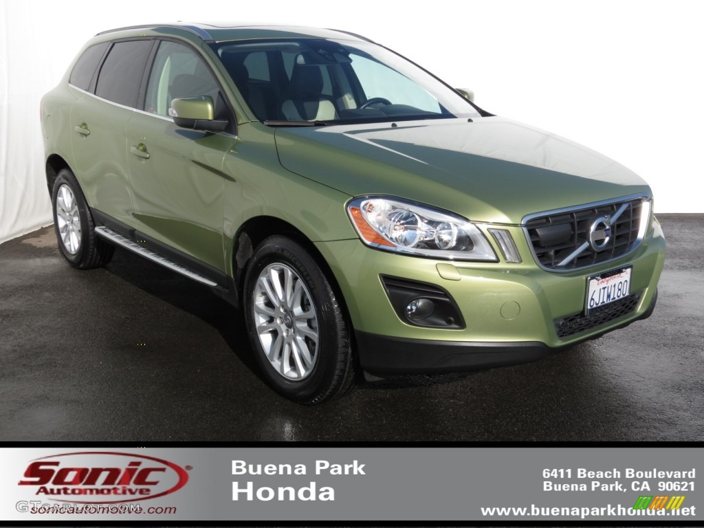 2010 XC60 T6 AWD R-Design - Lime Grass Green Metallic / Sandstone/Espresso photo #1