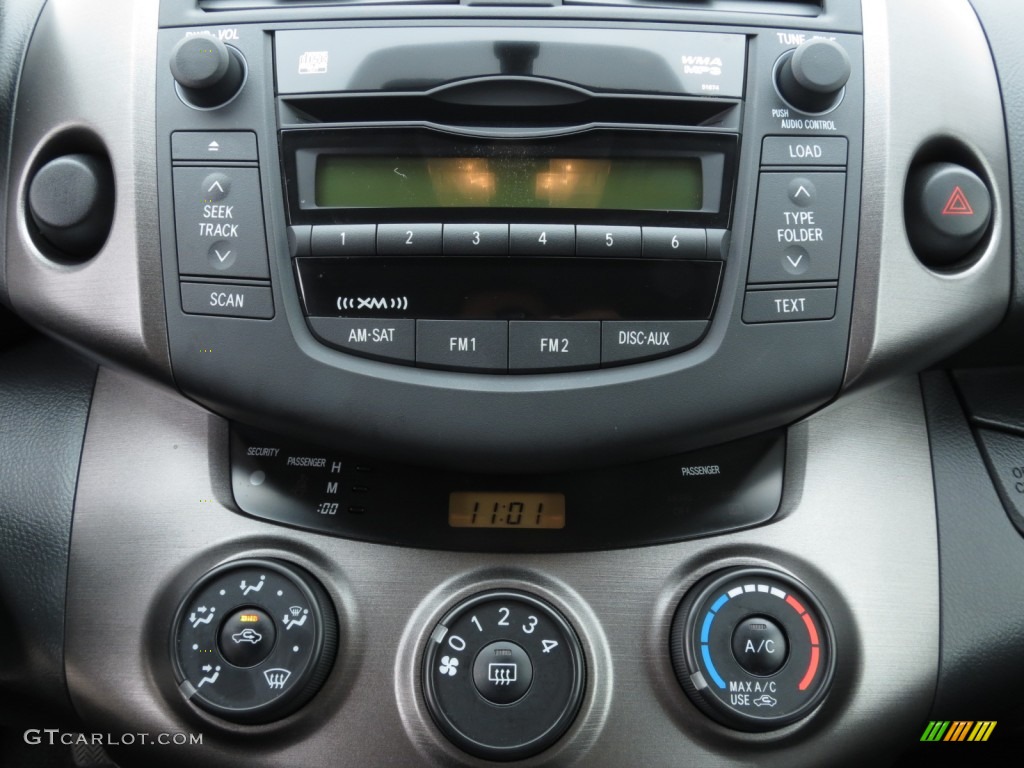 2009 Toyota RAV4 Sport Controls Photo #63963586