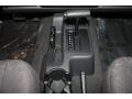 Black - Wrangler SE 4x4 Photo No. 20