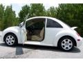 2002 White Volkswagen New Beetle GLS Coupe  photo #10