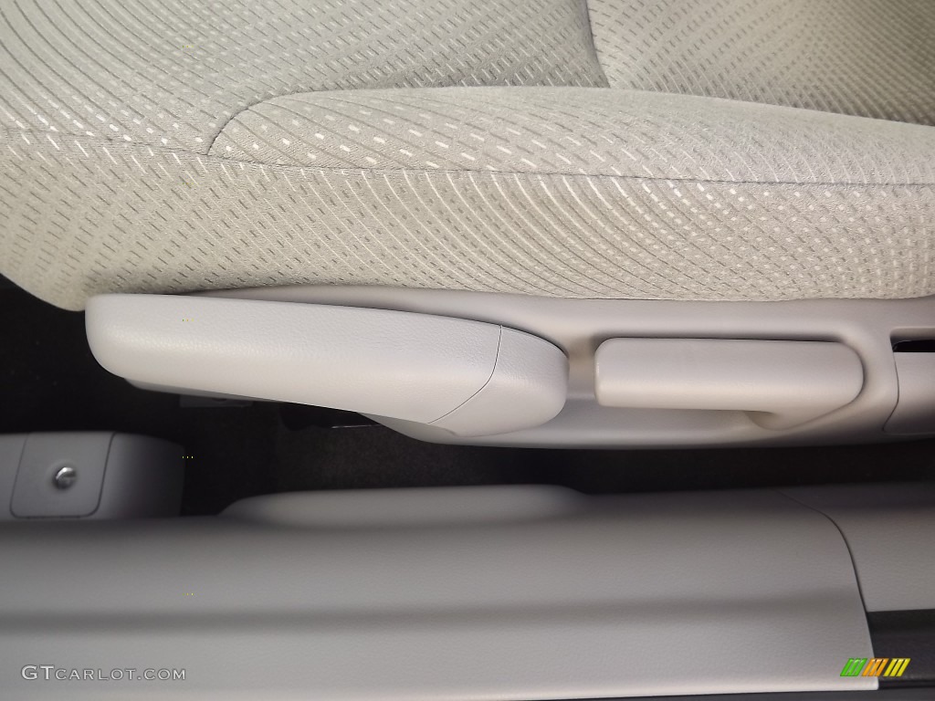 2012 Civic Hybrid Sedan - Cool Mist Metallic / Gray photo #11