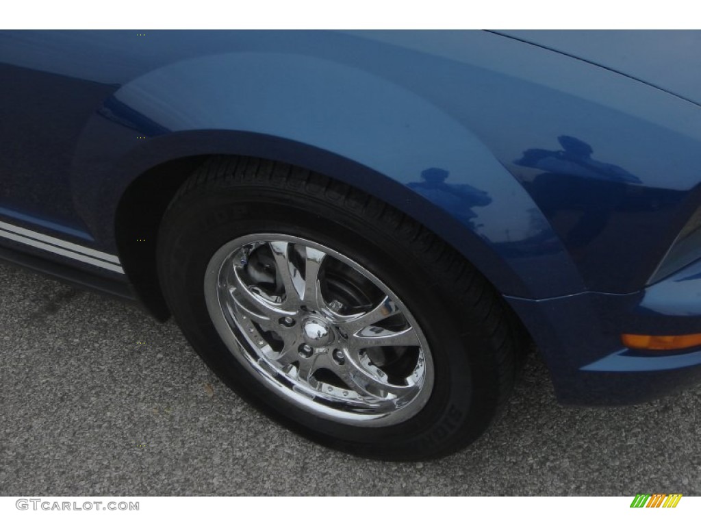 2006 Mustang V6 Premium Convertible - Vista Blue Metallic / Dark Charcoal photo #15