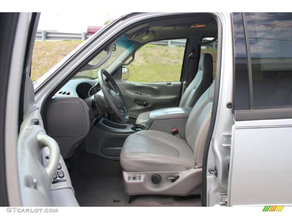 2002 Expedition XLT - Silver Metallic / Medium Graphite photo #21