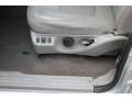 2002 Silver Metallic Ford Expedition XLT  photo #23