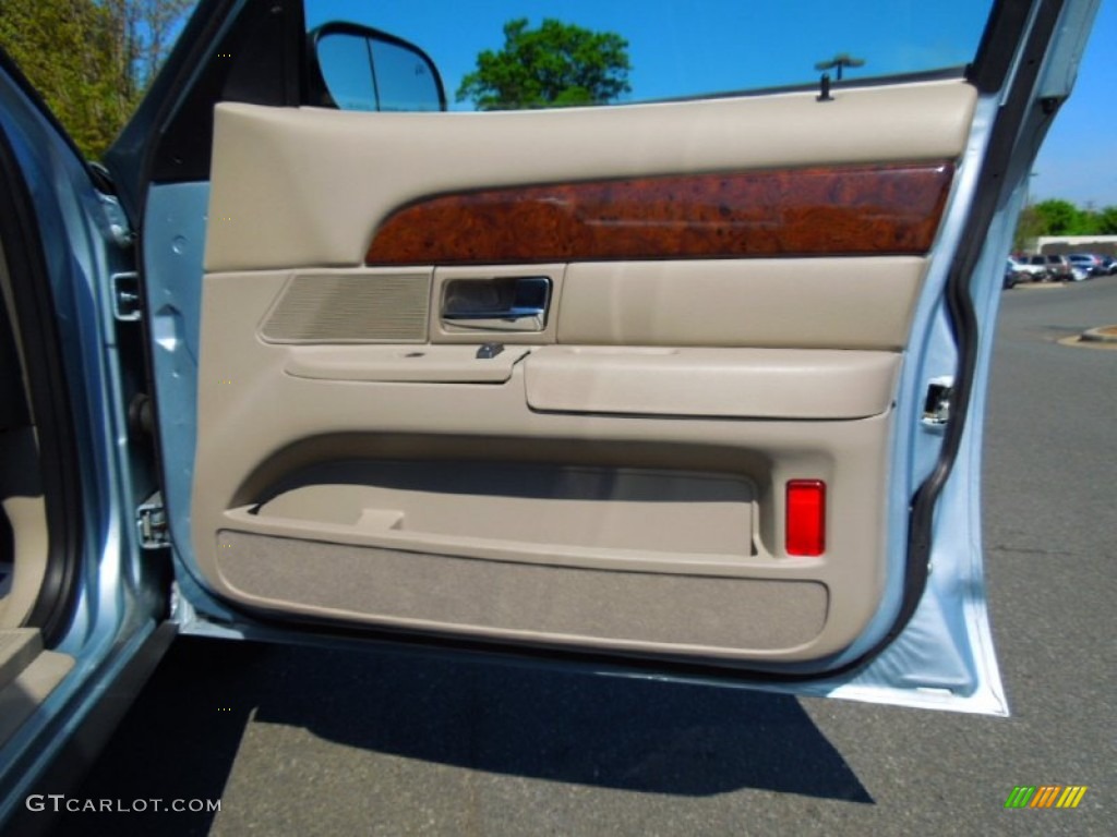 2009 Grand Marquis LS - Light Ice Blue Metallic / Medium Light Stone photo #20