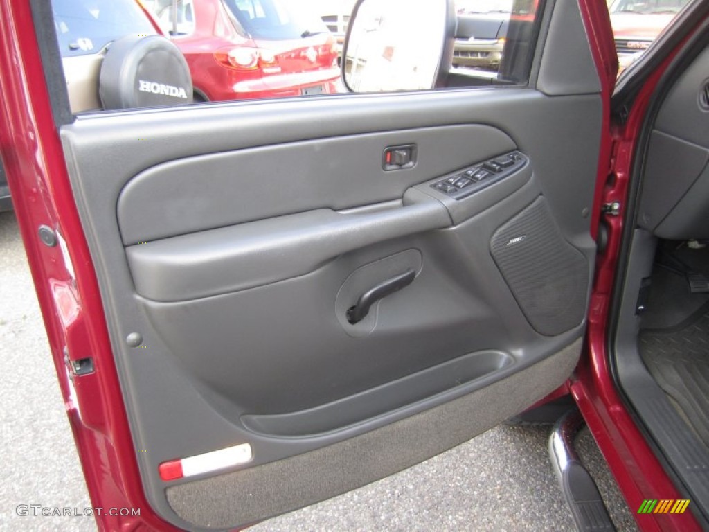 2004 Sierra 2500HD SLE Crew Cab 4x4 - Sport Red Metallic / Dark Pewter photo #30