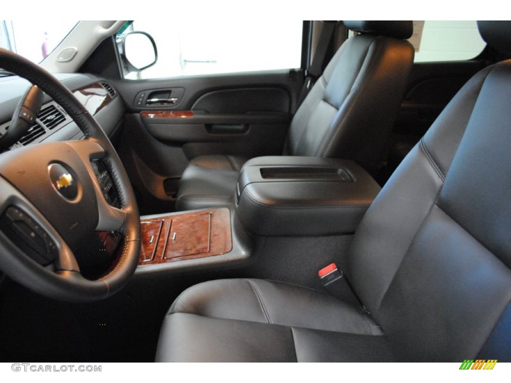 2011 Avalanche LTZ 4x4 - Black / Ebony photo #13