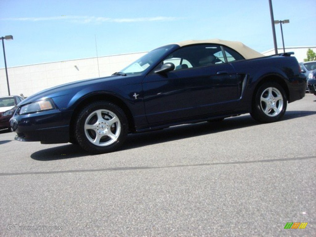 2003 Mustang V6 Convertible - True Blue Metallic / Medium Parchment photo #24